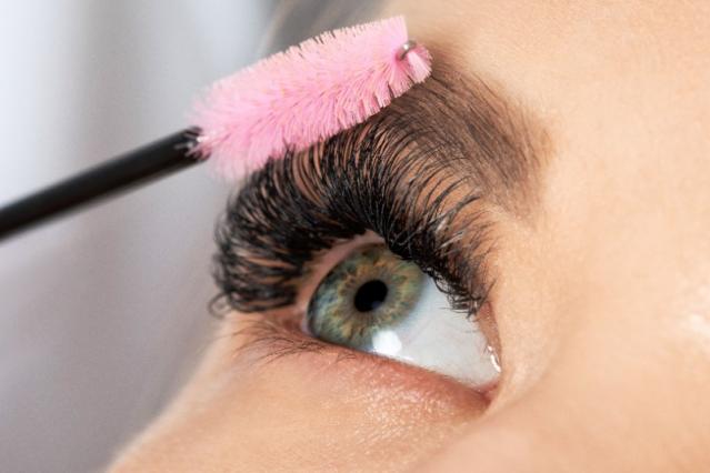 formation en rehaussement de cils Lash Botox